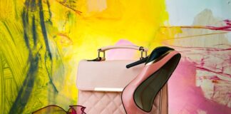 Torebka do pracy powinna pasować do biurowego dress code