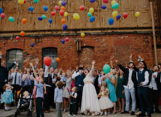 Sukienka na wesele – czym kierować się podczas zakupów? Sukienka na wesele