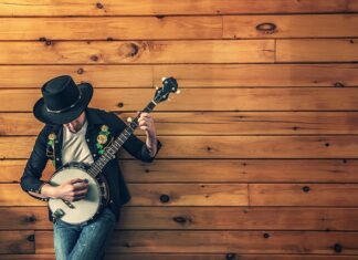 Co mają kowboje na szyi? Co mają kowboje na szyi?