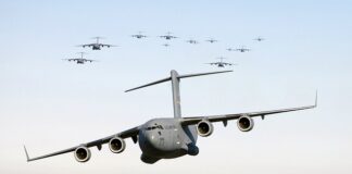 Czy Air Force pasują do garnituru?