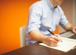 Kto najczęściej staje się ofiarą handlu ludźmi? Kto najczęściej staje się ofiarą handlu ludźmi?