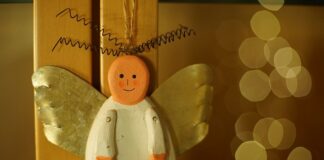 Czy kolędy można śpiewać cały rok?