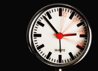 Jak prawidłowo zmierzyć karton?