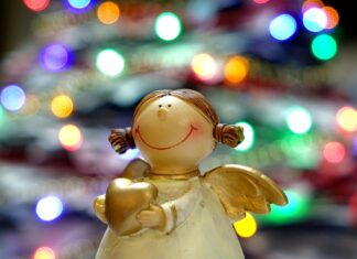 Jak nazywa się ozdoba krawata? Jak nazywa się ozdoba krawata?