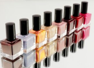 Co ile można robić manicure hybrydowy? Co ile można robić manicure hybrydowy?