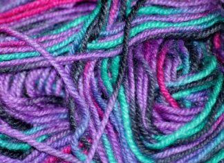 Ile potrzeba włóczki na skarpety?