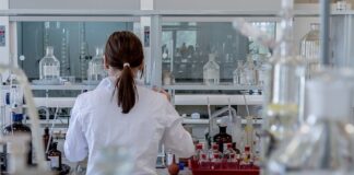 Jak długo leży się w szpitalu po usunięciu nerki?