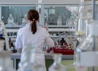 Jak długo leży się w szpitalu po usunięciu nerki? Jak długo leży się w szpitalu po usunięciu nerki?