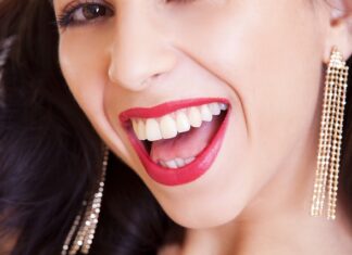 Jaki podkład nie podkreśla zmarszczek?