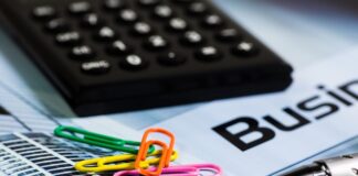 Jak obliczyć wagę kartonu?