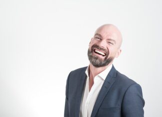 Kiedy się nosi czarny krawat?