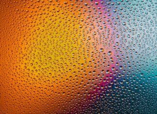 Czym najlepiej myć twarz rano? Czym najlepiej myć twarz rano?